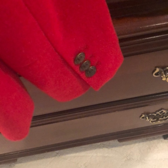 Blazer - Picture 4 of 5